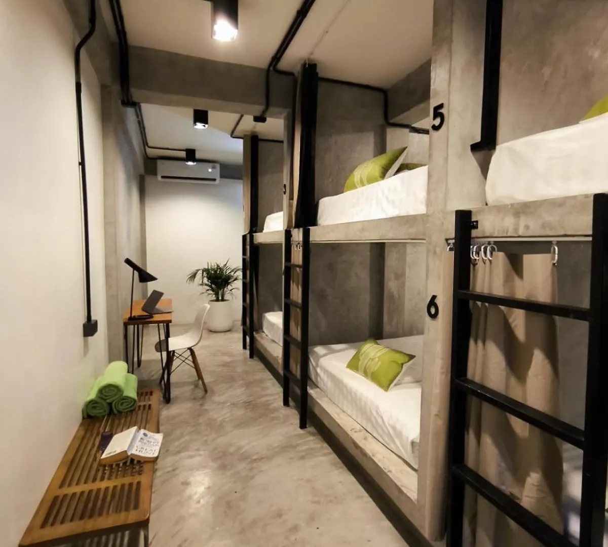 Cactus Boutique Hostel Koh Tao 0*,  Thailand