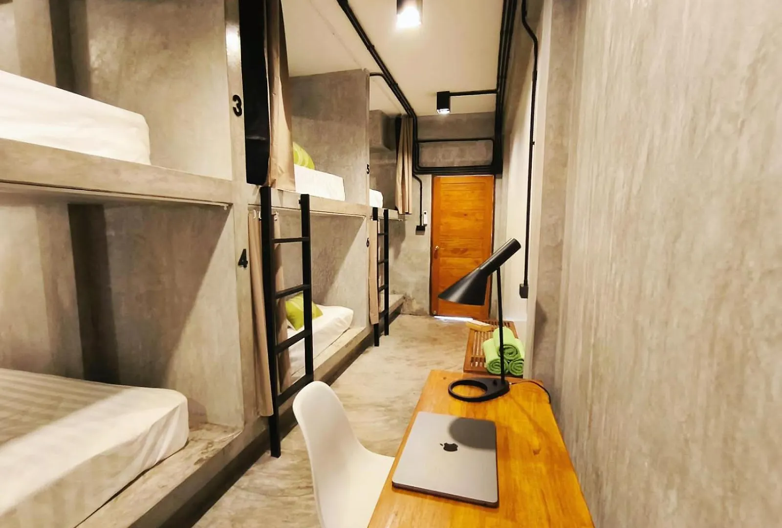 Cactus Boutique Hostel Koh Tao