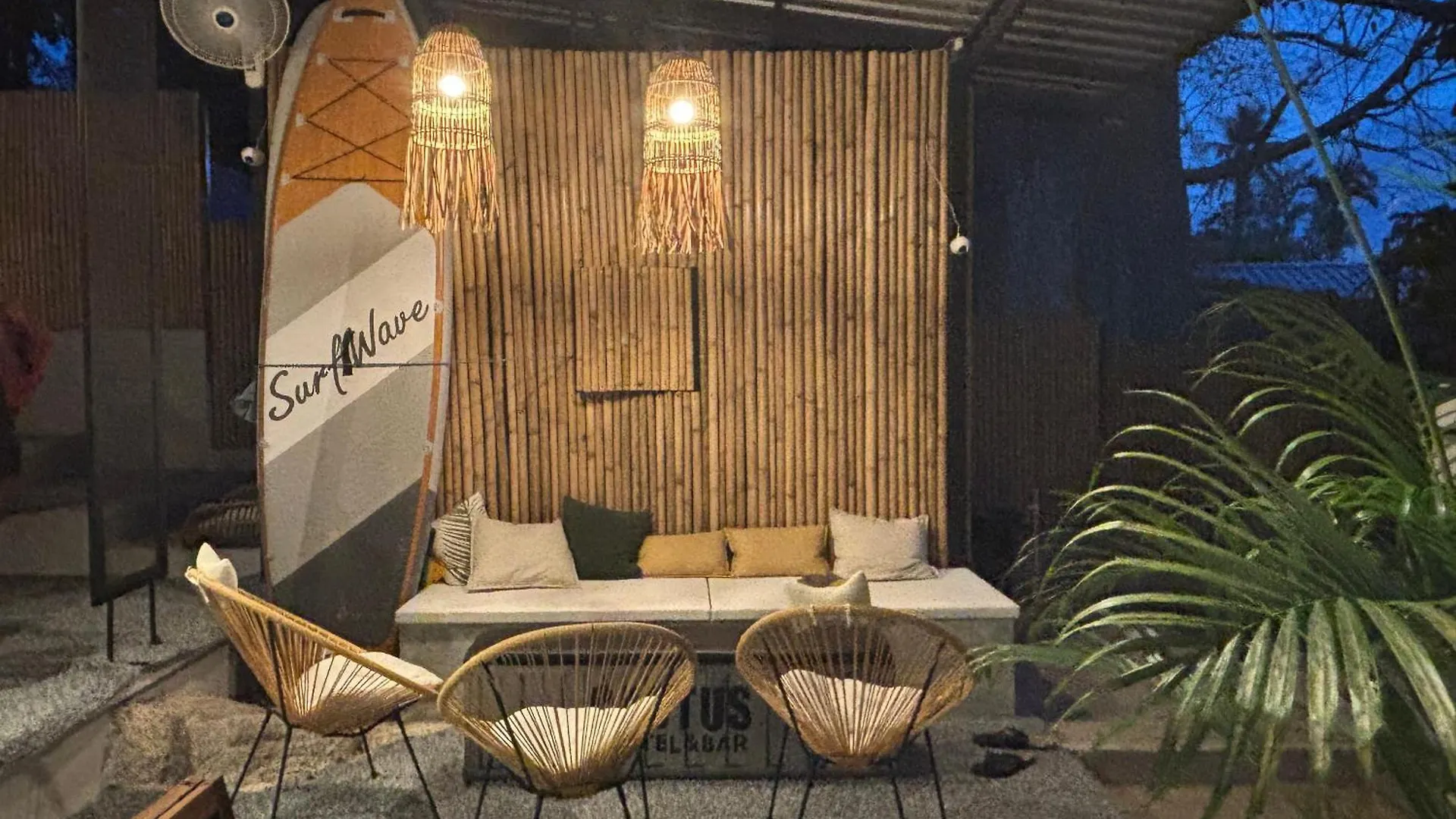 Cactus Boutique Hostel Koh Tao