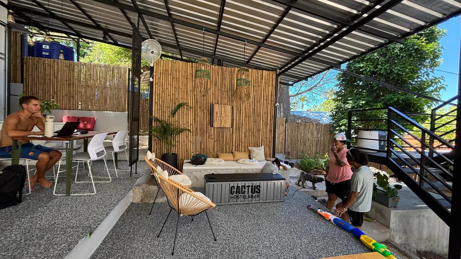 Cactus Boutique Hostel Koh Tao