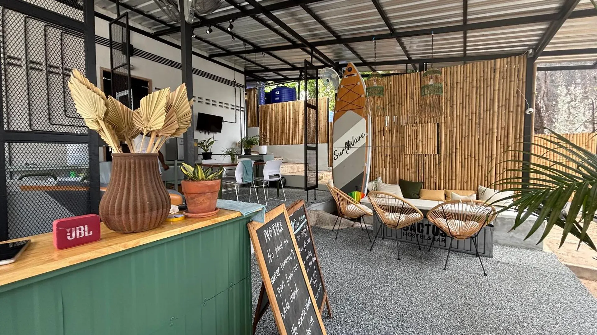 Cactus Boutique Hostel Koh Tao